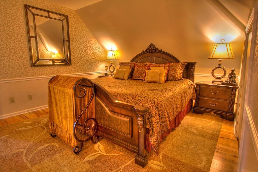 Biltmore Village Inn B&B アシュビル エクステリア 写真