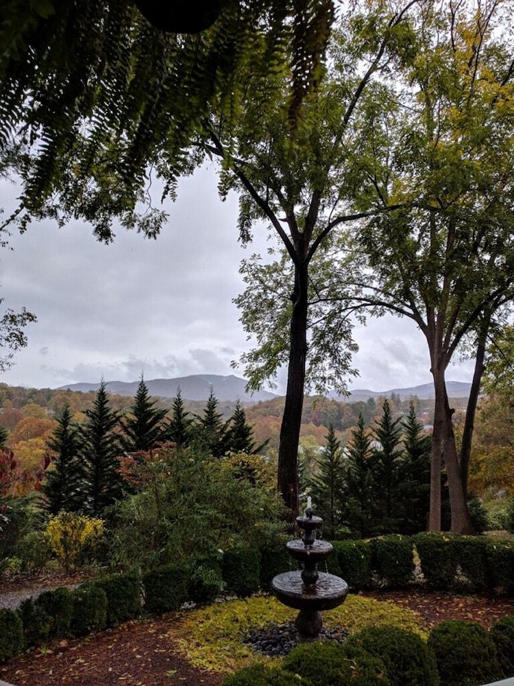 Biltmore Village Inn B&B アシュビル エクステリア 写真