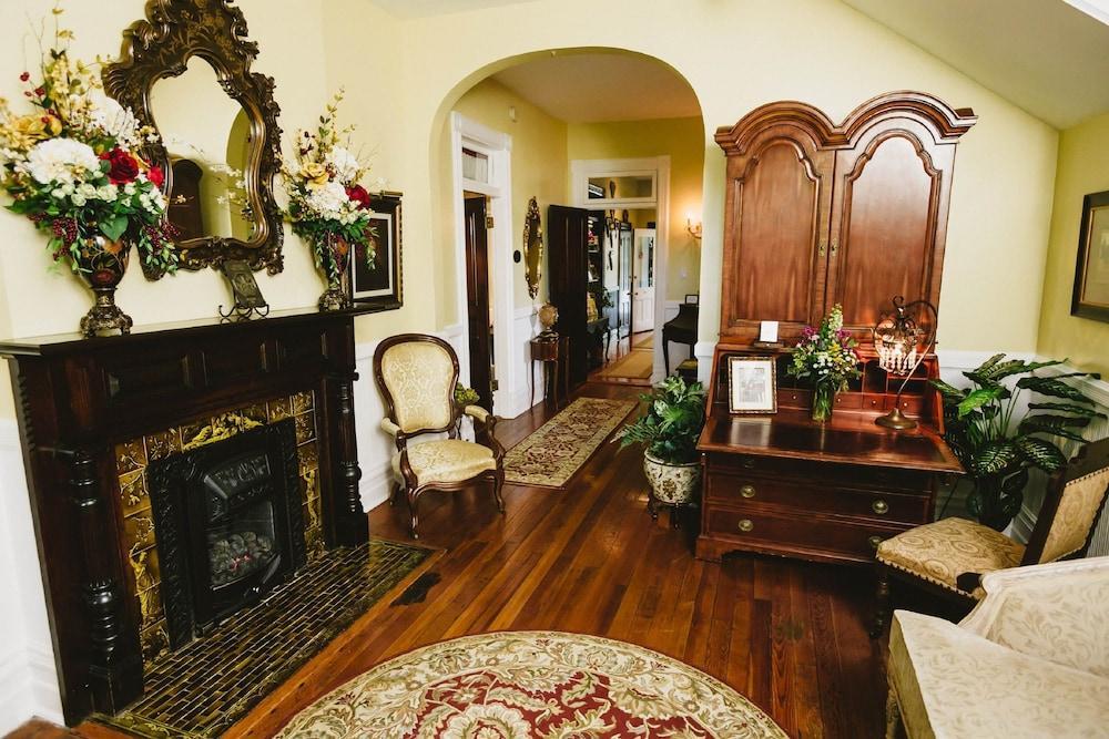 Biltmore Village Inn B&B アシュビル エクステリア 写真